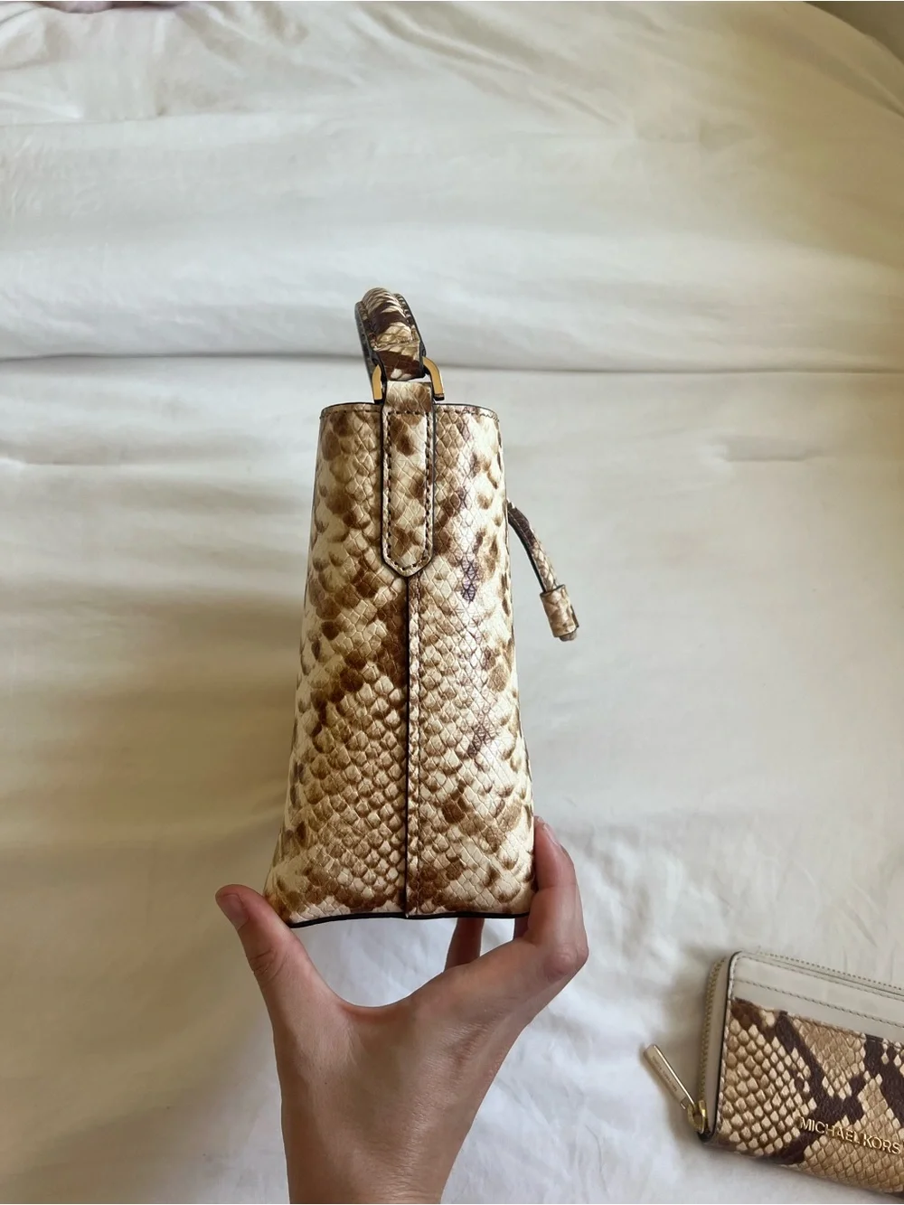 Michael Kors Beige Snake-Print Leather Bucket Bag with Wallet set